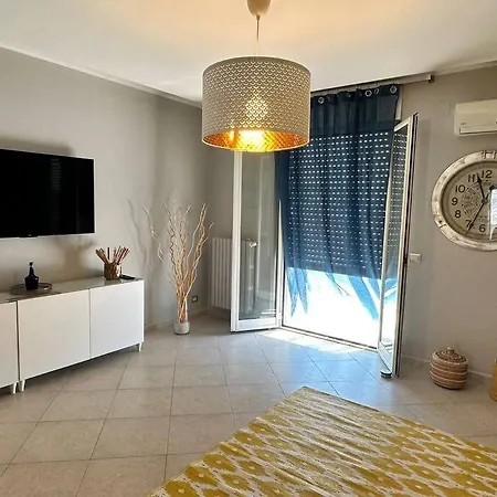 Apartamento Faro Sul Mare Luxury - Zona Fiera Bari