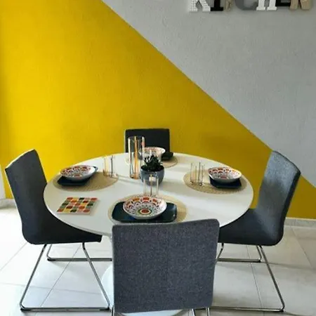 Faro Sul Mare Luxury - Zona Fiera Bari