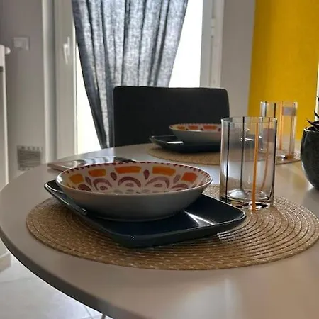 Faro Sul Mare Luxury - Zona Fiera Apartamento *