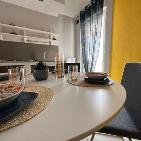 Faro Sul Mare Luxury - Zona Fiera * Bari