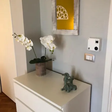 Faro Sul Mare Luxury - Zona Fiera * בארי