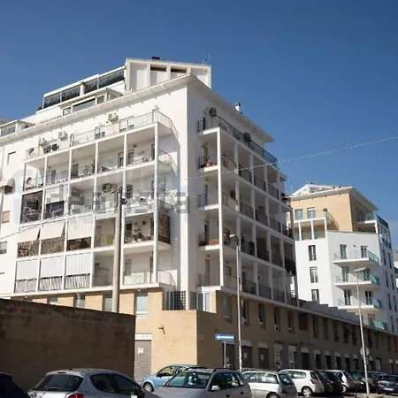 Faro Sul Mare Luxury - Zona Fiera Apartamento Bari